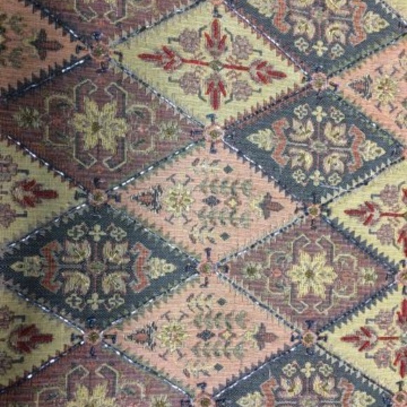 Throw - Picture 3 of 5